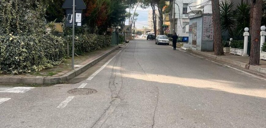 Bútorozott lakás eladó a tenger mellett Bútorozott lakás eladó a tenger mellett